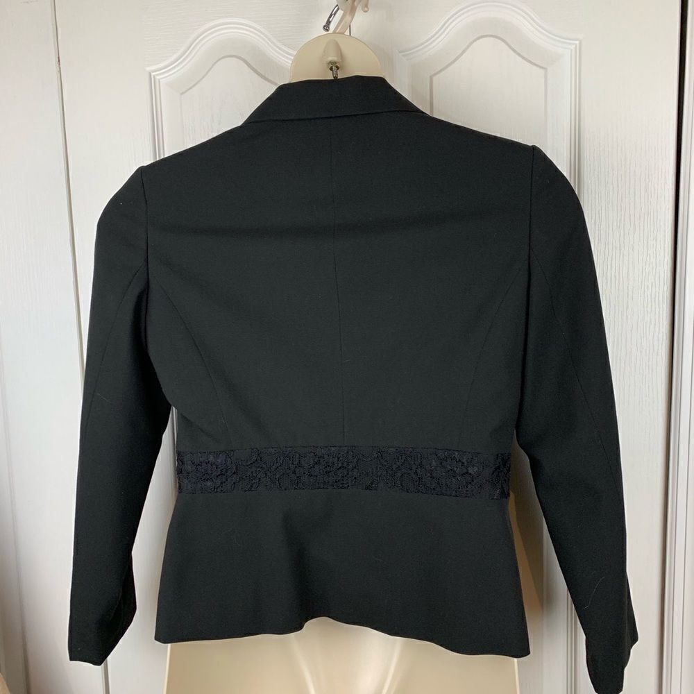 Work to Weekend W Jacket - Picture 2 of 3